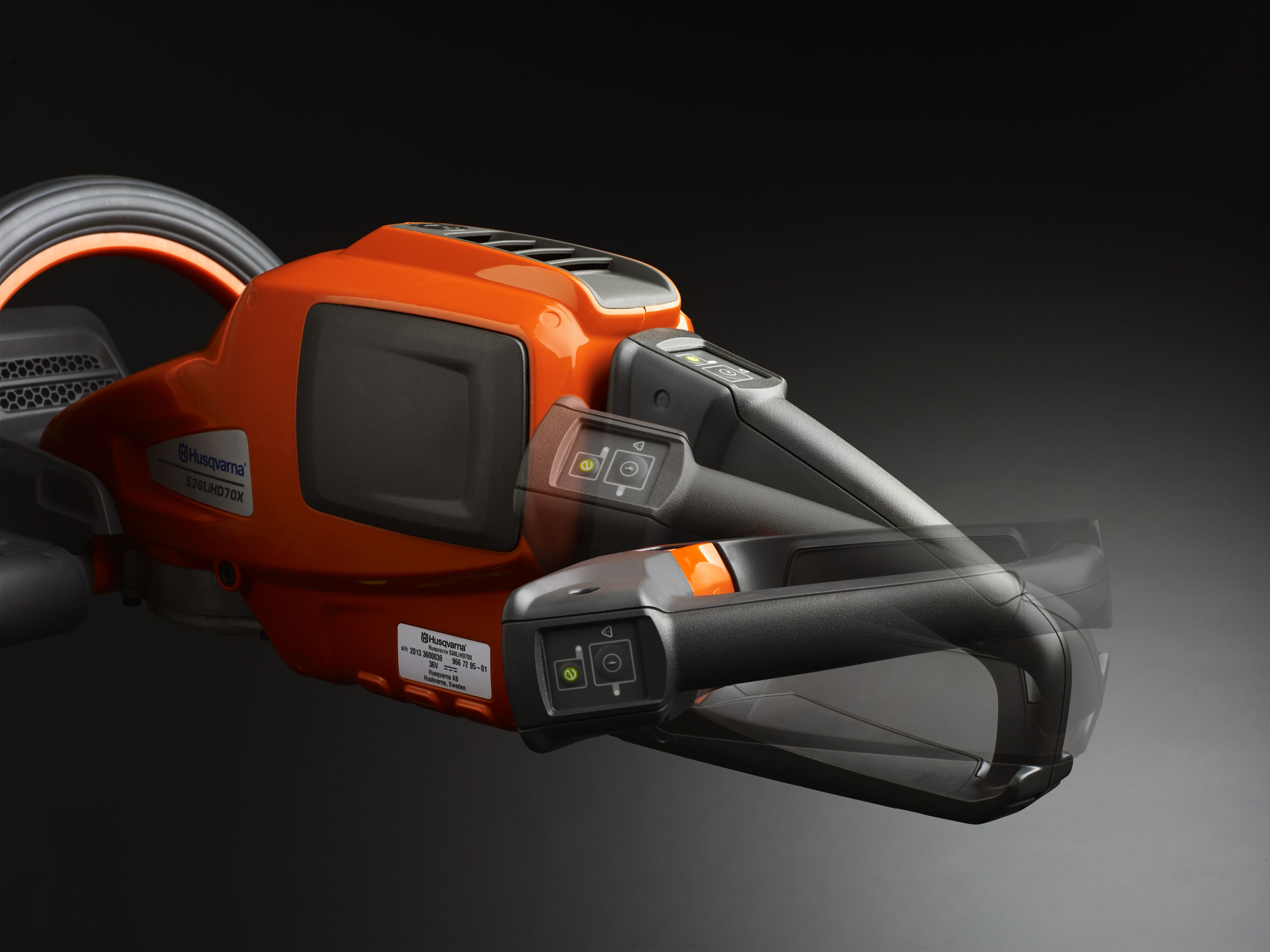 536LiHD60X_rokturis-lv